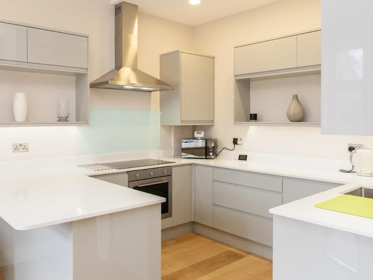 Pass The Keys - Spacious Flat With Private Sun Terrace In South East London Exterior foto