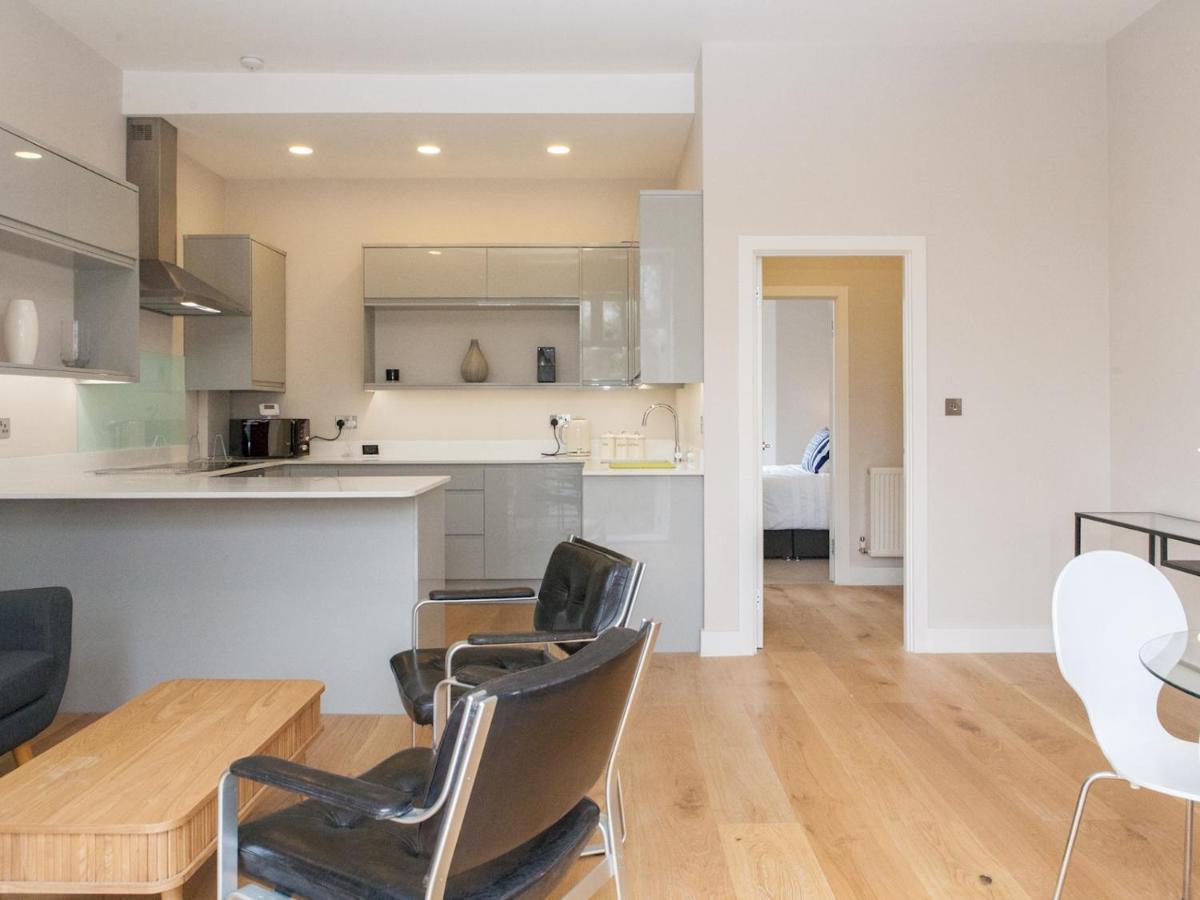 Pass The Keys - Spacious Flat With Private Sun Terrace In South East London Exterior foto
