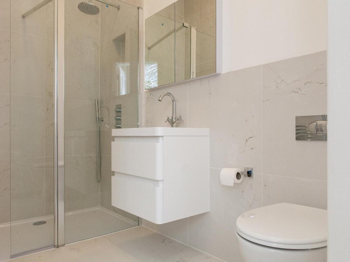 Pass The Keys - Spacious Flat With Private Sun Terrace In South East London Exterior foto